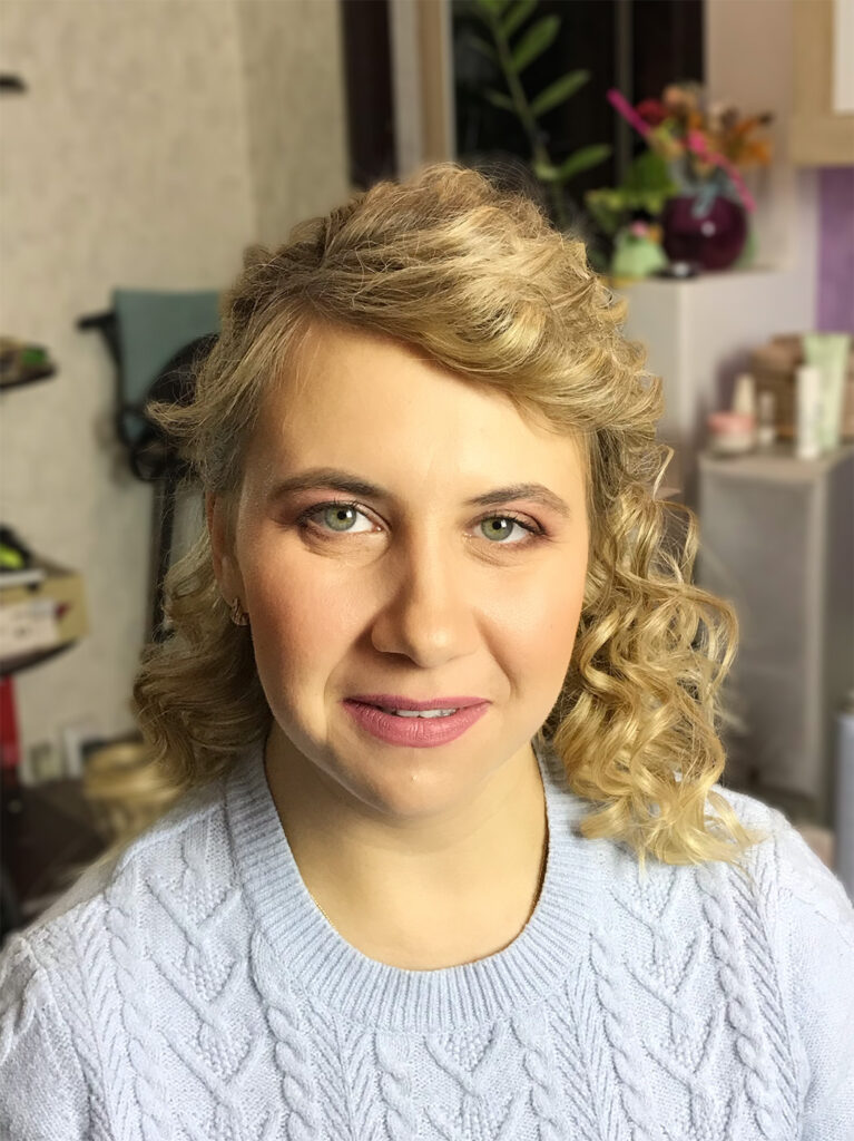 омолаживающий макияж лица