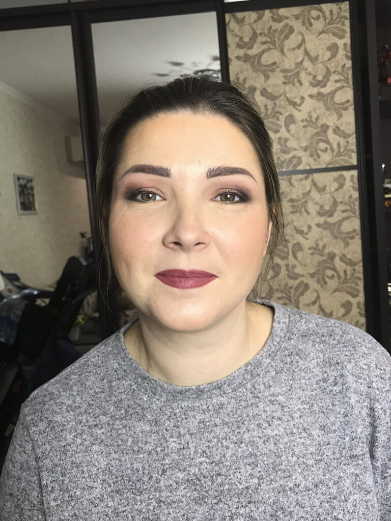 вечірній макіяж радунська